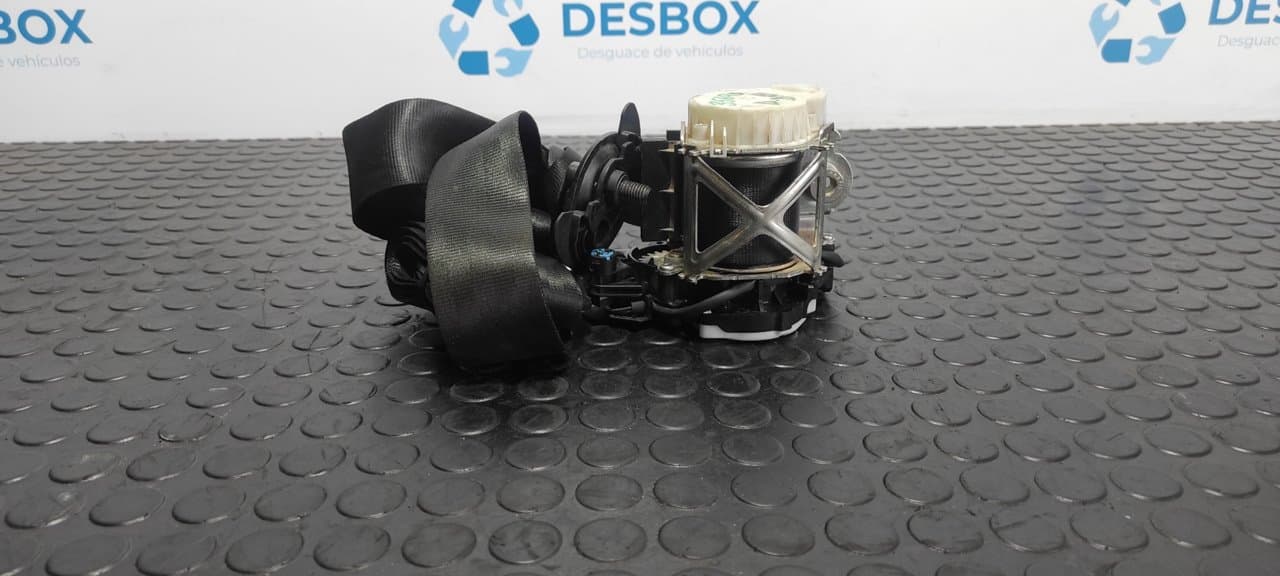 Recambio de CINTURON DELANTERO DERECHO para NISSAN MICRA (K11) Alpine (1996) CG10       referencia OEM IAM  3306C320
