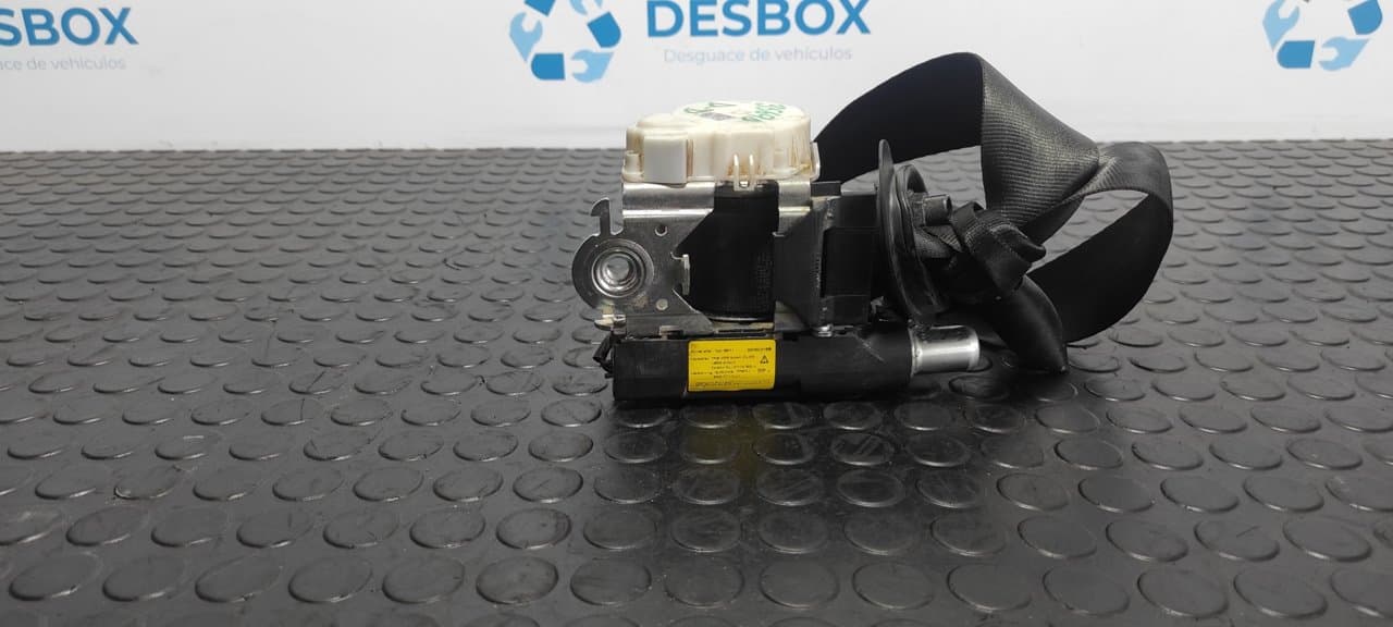 Recambio de CINTURON DELANTERO DERECHO para NISSAN MICRA (K11) Alpine (1996) CG10       referencia OEM IAM  3306C320 2