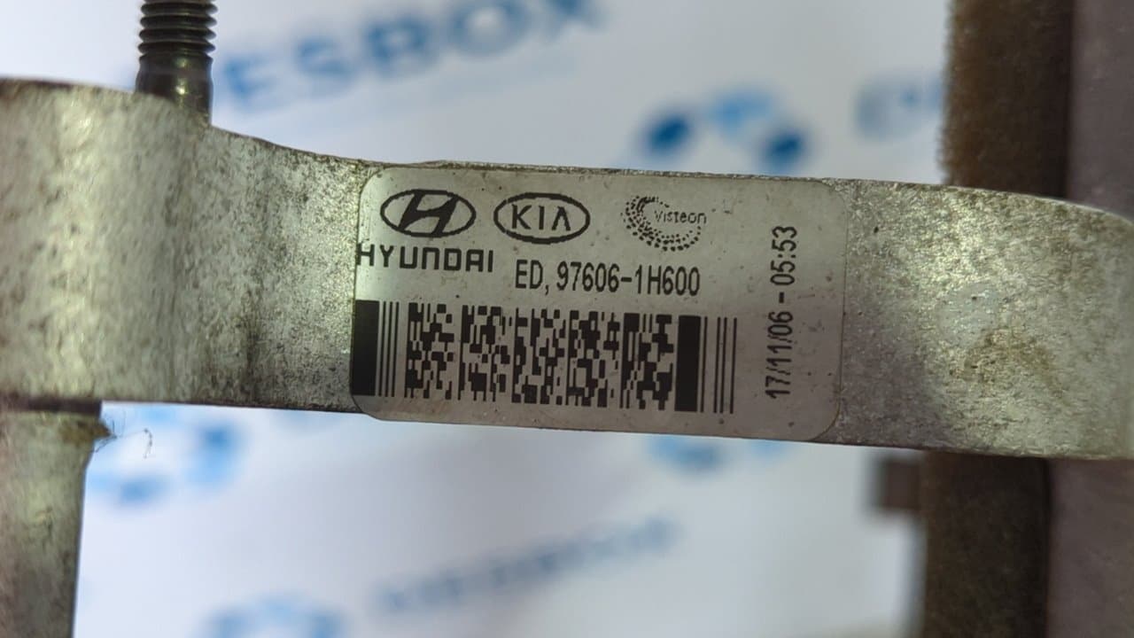 Recambio de CONDENSADOR / RADIADOR  AIRE ACONDICIONADO para KIA CEE'D Active D4FB referencia OEM IAM 976061H600 - AZUL 4