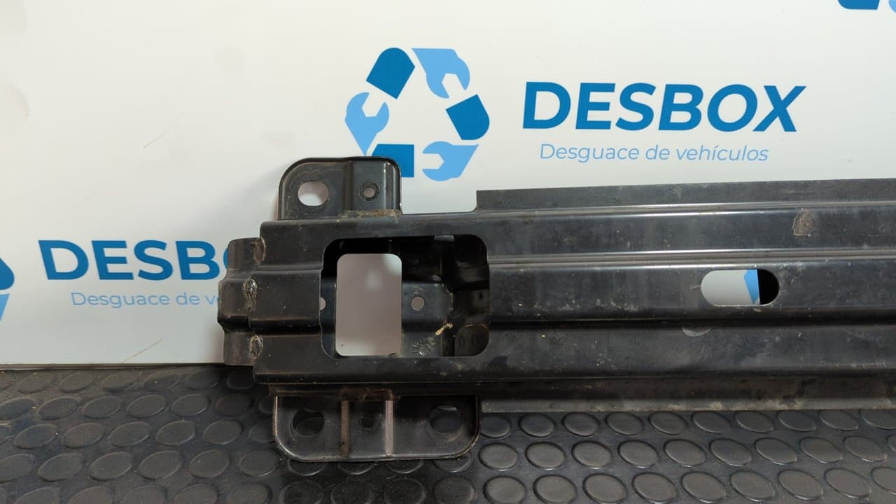 Recambio de REFUERZO PARAGOLPES DELANTERO para KIA CEE'D Active D4FB referencia OEM IAM   - AZUL 4