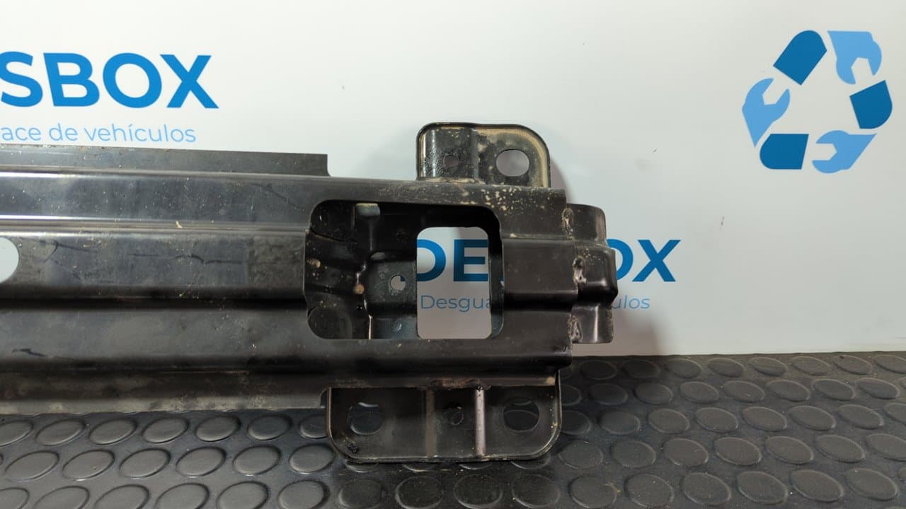 Recambio de REFUERZO PARAGOLPES DELANTERO para KIA CEE'D Active D4FB referencia OEM IAM   - AZUL 6