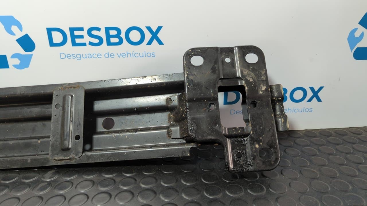 Recambio de REFUERZO PARAGOLPES DELANTERO para KIA CEE'D Active D4FB referencia OEM IAM   - AZUL 3