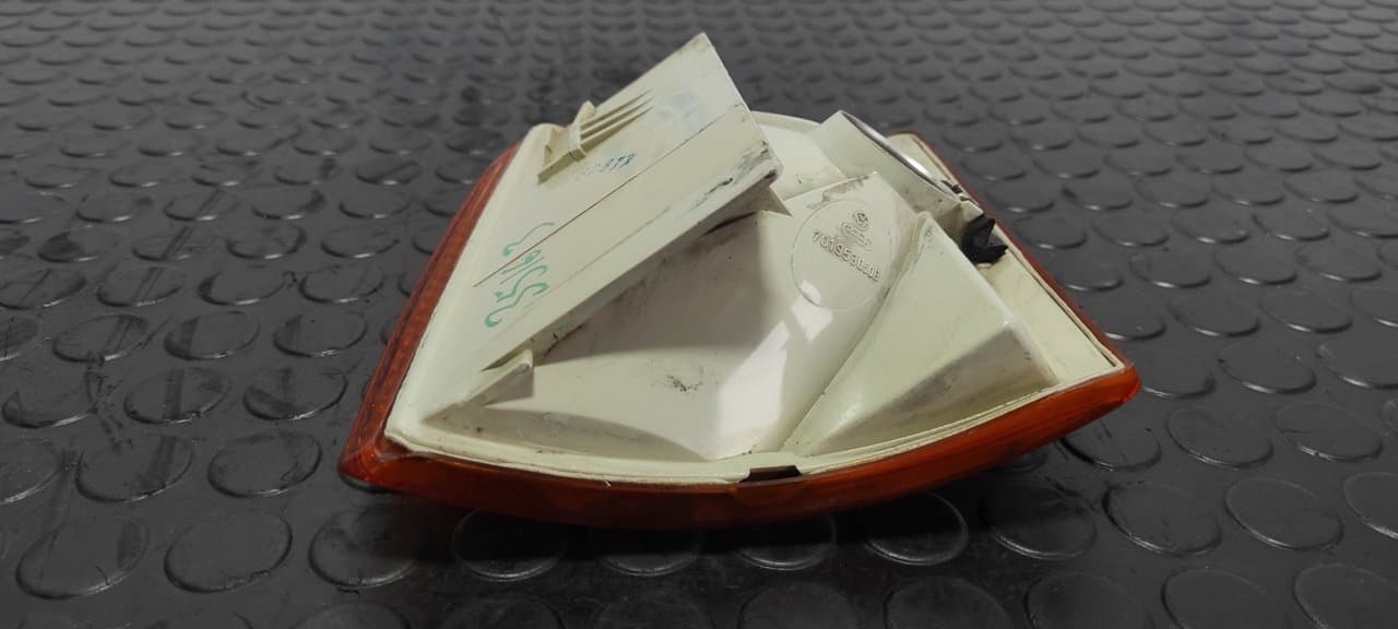 Recambio de PILOTO DELANTERO DERECHO para VOLKSWAGEN T4 TRANSPORTER/FURGONETA (MOD. 1991) Caja cerrada ABL referencia OEM IAM  6R0142787 - BLANCO 2