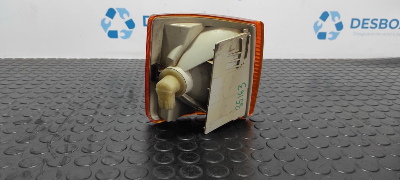 Recambio de PILOTO DELANTERO IZQUIERDO para VOLKSWAGEN T4 TRANSPORTER/FURGONETA (MOD. 1991) Caja cerrada ABL referencia OEM IAM  6R0142787 - BLANCO 3