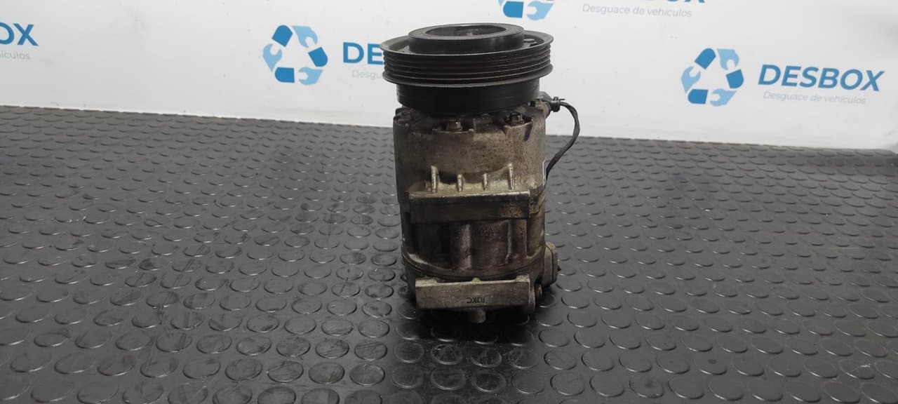 Recambio de COMPRESOR AIRE ACONDICIONADO para KIA CEE'D D4FB referencia OEM IAM  BJYA0535 - AZUL 10