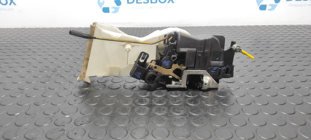 Recambio de CERRADURA PUERTA DELANTERA IZQUIERDA para MERCEDES-BENZ CLASE E (W210) FAMILIAR 300 Turbodiesel (210.225) OM606962 referencia OEM IAM  2027023535 - VERDE 6