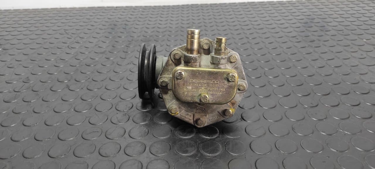 Recambio de DEPRESOR FRENO / BOMBA VACIO para CITROEN C15 D Familiale 161A referencia OEM IAM 82406 - BLANCO