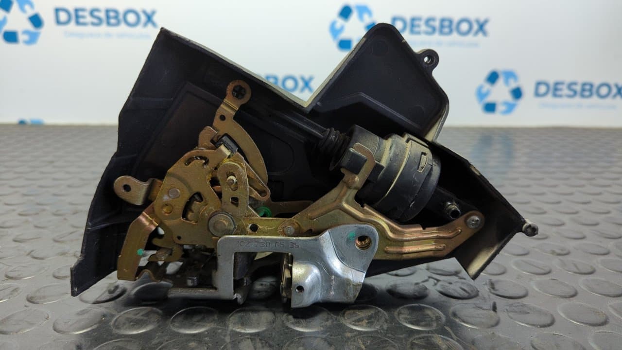 Recambio de CERRADURA PUERTA TRASERA IZQUIERDA para MERCEDES-BENZ CLASE E (W210) referencia OEM IAM 2027300535 6