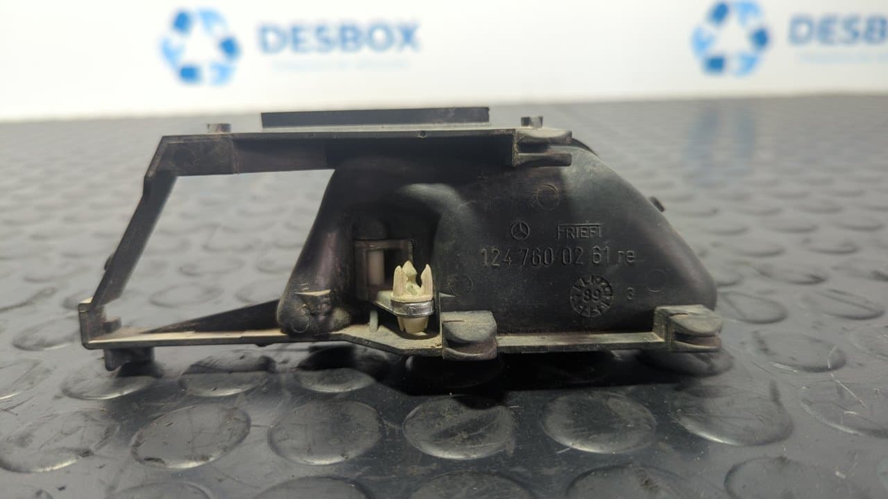 Recambio de MANETA INTERIOR TRASERA DERECHA para MERCEDES-BENZ CLASE E (W124) referencia OEM IAM 1247600261 3