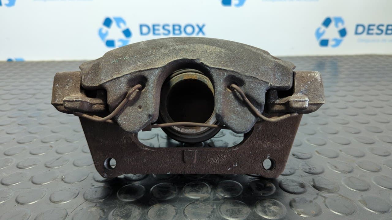 Recambio de PINZA DE FRENO DELANTERA IZQUIERDA para VOLVO XC70 2.4 Diesel CAT D5244T14 referencia OEM IAM 829 G320 - GRIS VERDE 2