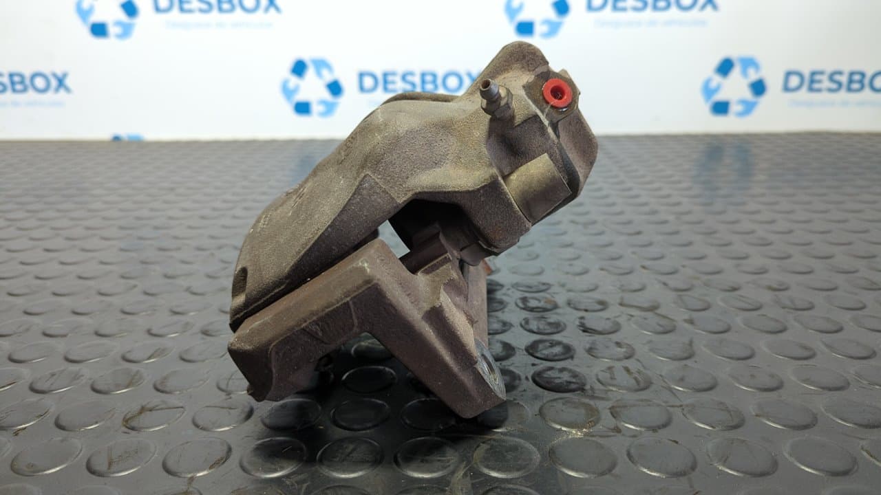 Recambio de PINZA DE FRENO DELANTERA IZQUIERDA para VOLVO XC70 2.4 Diesel CAT D5244T14 referencia OEM IAM 829 G320 - GRIS VERDE 3