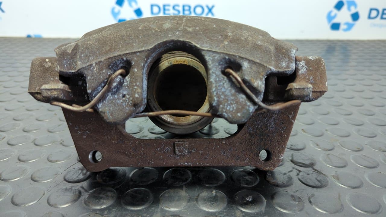 Recambio de PINZA DE FRENO DELANTERA DERECHA para VOLVO XC70 2.4 Diesel CAT D5244T14 referencia OEM IAM G322 - GRIS VERDE 3