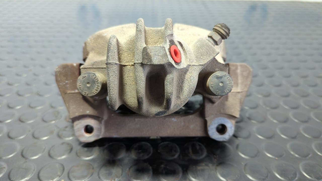Recambio de PINZA DE FRENO DELANTERA DERECHA para VOLVO XC70 2.4 Diesel CAT D5244T14 referencia OEM IAM G322 - GRIS VERDE 5