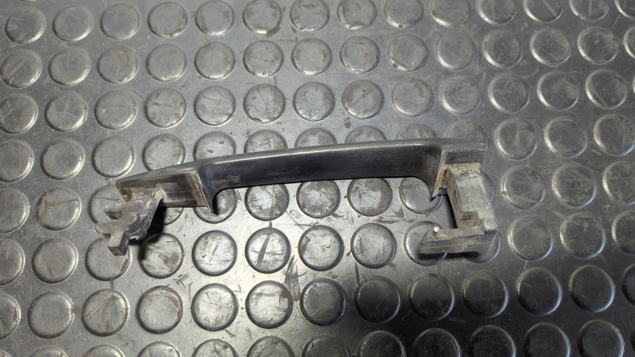 Recambio de MANETA DELANTERA IZQUIERDA para MERCEDES CLASE E (W124) 4