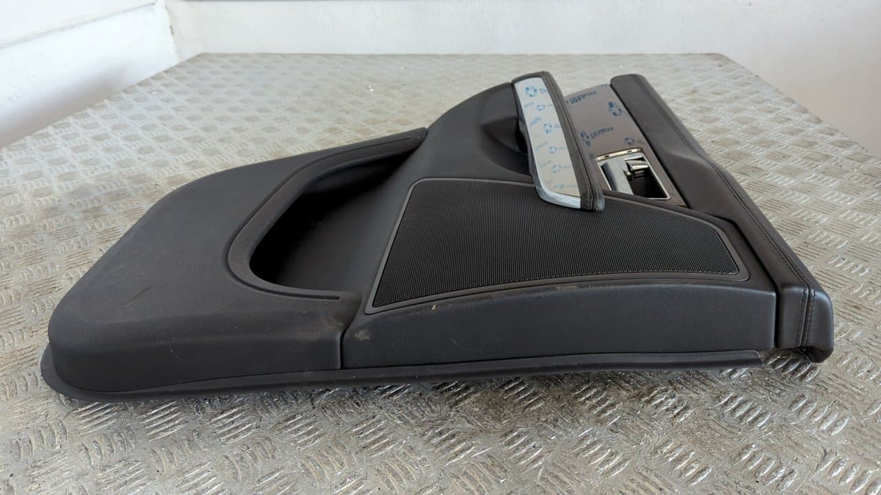 Recambio de GUARNECIDO PUERTA TRASERA IZQUIERDA para LAND ROVER RANGE ROVER SPORT 306DT referencia OEM IAM AH3225569AAW - BLANCO 6