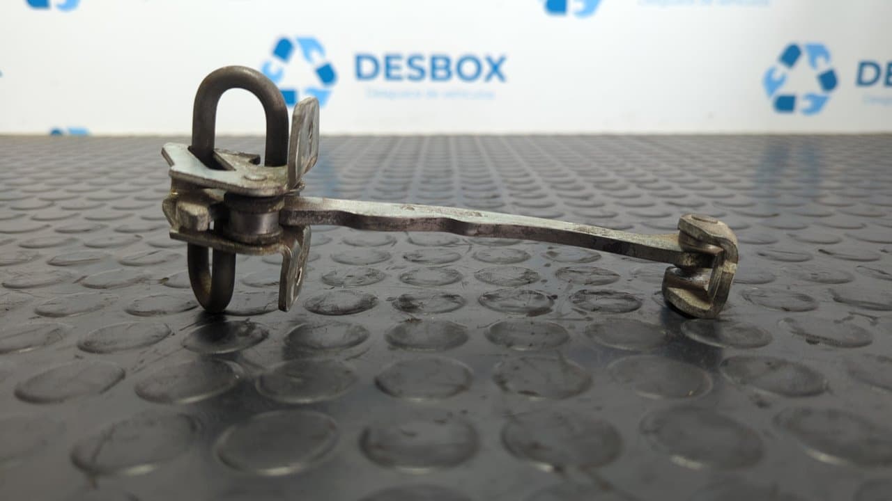 Recambio de RETENEDOR PUERTA IZQUIERDA  para OPEL ASTRA G BERLINA 1.6 16V CAT (Z 16 XEP / LJ7) referencia OEM IAM 24434083