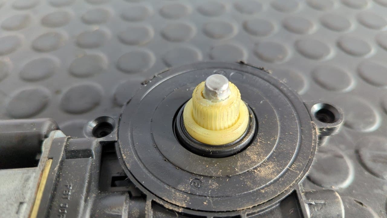 Recambio de MOTOR ELEVALUNAS DELANTERO DERECHO para PEUGEOT EXPERT KASTEN KOMFORT Confort acristalato Largo RHWDW10ATED4 referencia OEM IAM D334601 - PLATA 6