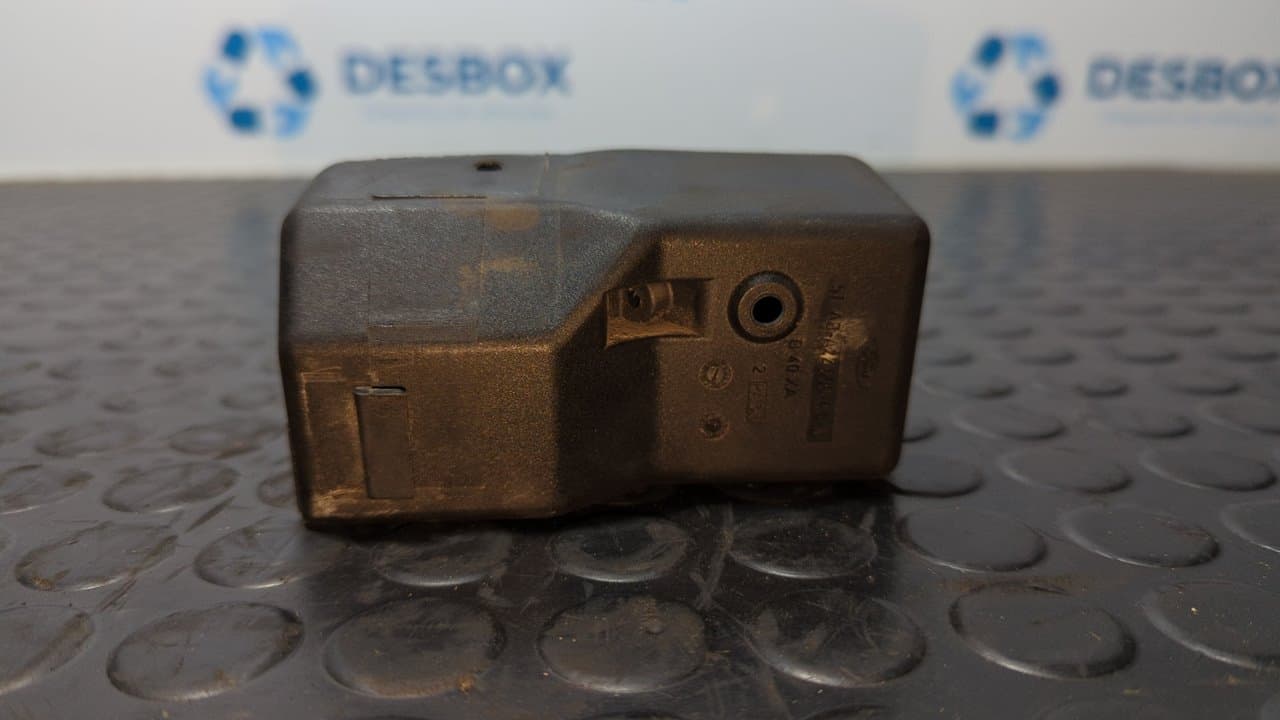 Recambio de MANETA INTERIOR DELANTERA DERECHA para FORD TRANSIT, CAJA ABIERTA 86/92 2.4 Diesel 4HC referencia OEM IAM ABA22600AB - BLANCO 5