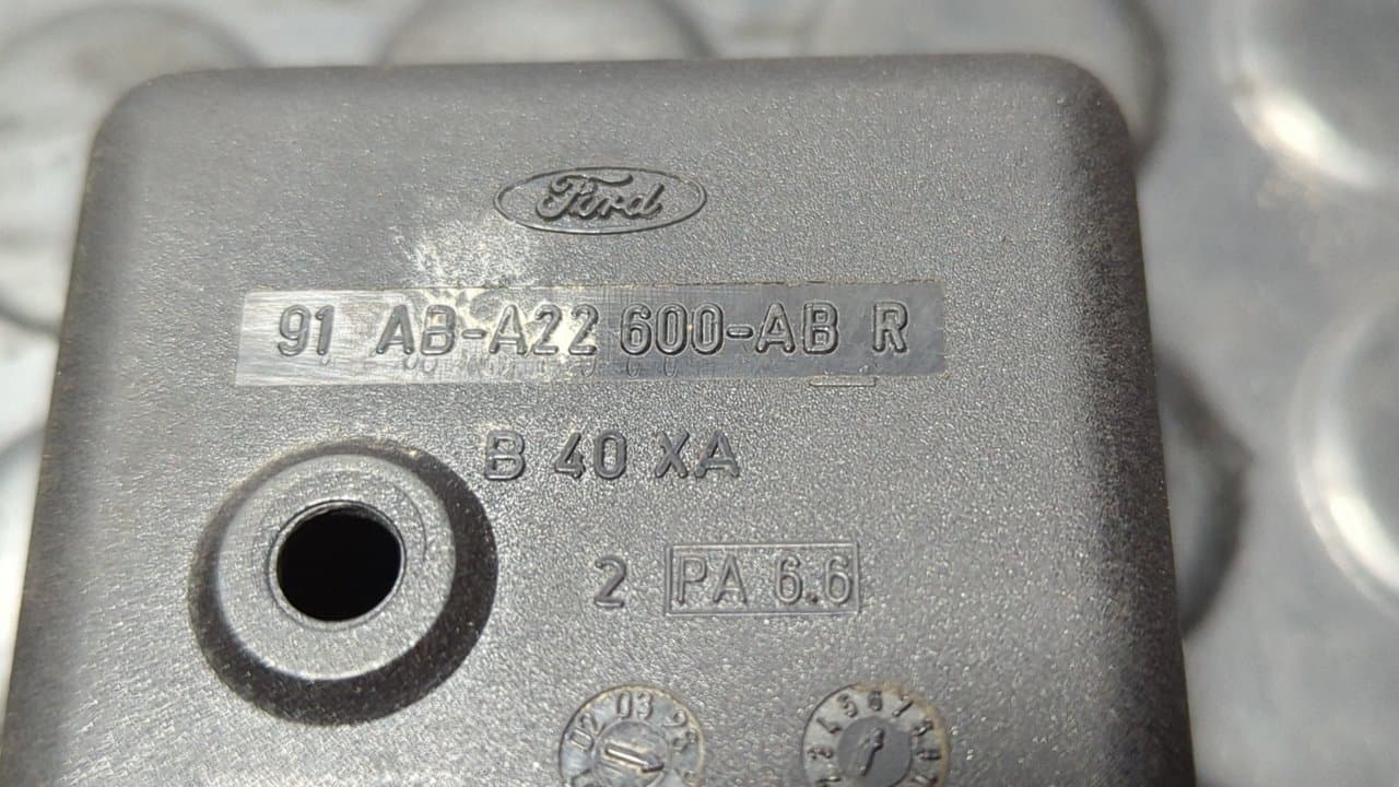 Recambio de MANETA INTERIOR DELANTERA DERECHA para FORD TRANSIT, CAJA ABIERTA 86/92 2.4 Diesel 4HC referencia OEM IAM ABA22600AB - BLANCO 6