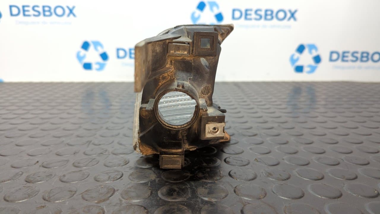Recambio de PILOTO DELANTERO IZQUIERDO para BMW SERIE 5 BERLINA (E34) 520i (110kW) M50B206S1 referencia OEM IAM 084441501 - BLANCO 3