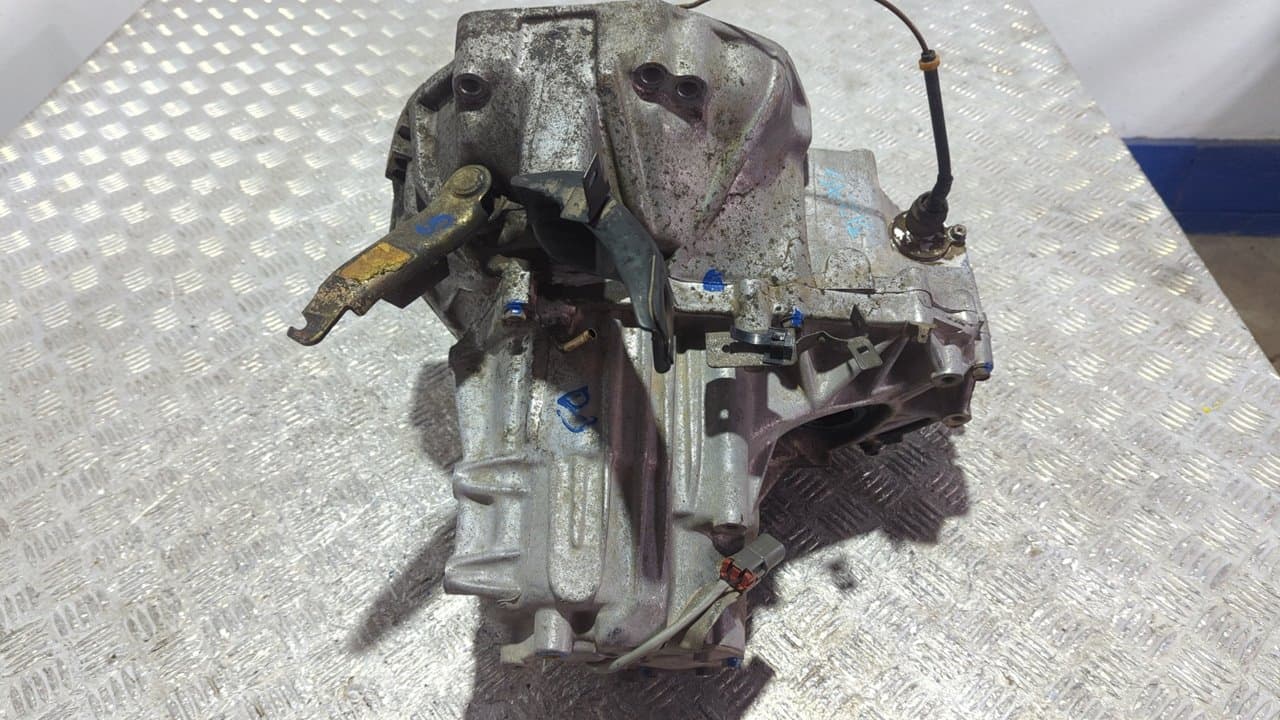 Recambio de CAJA CAMBIOS para NISSAN PRIMERA BERL./FAMILIAR (P10/W10) Básico GA16DE referencia OEM IAM 60Y - BLANCO 4