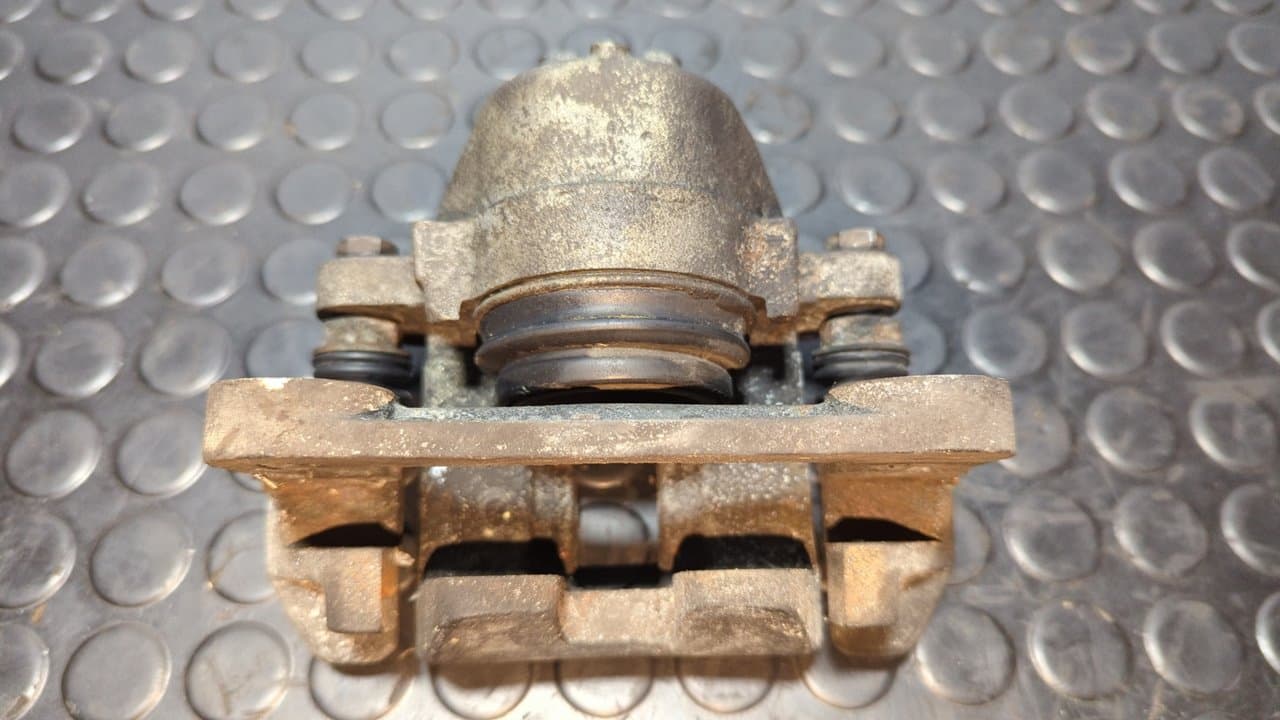 Recambio de PINZA DE FRENO DELANTERA IZQUIERDA para SUZUKI SAMURAI SJ 413 (SJ) 1.0 G F10A referencia OEM IAM GIRLING 7 0116 - AMARILLO 3