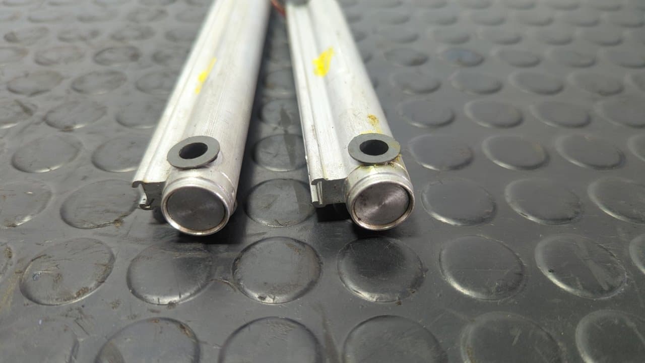 Recambio de AMORTIGUADORES MALETERO / PORTON para RENAULT MEGANE II referencia OEM IAM 1624030C 5