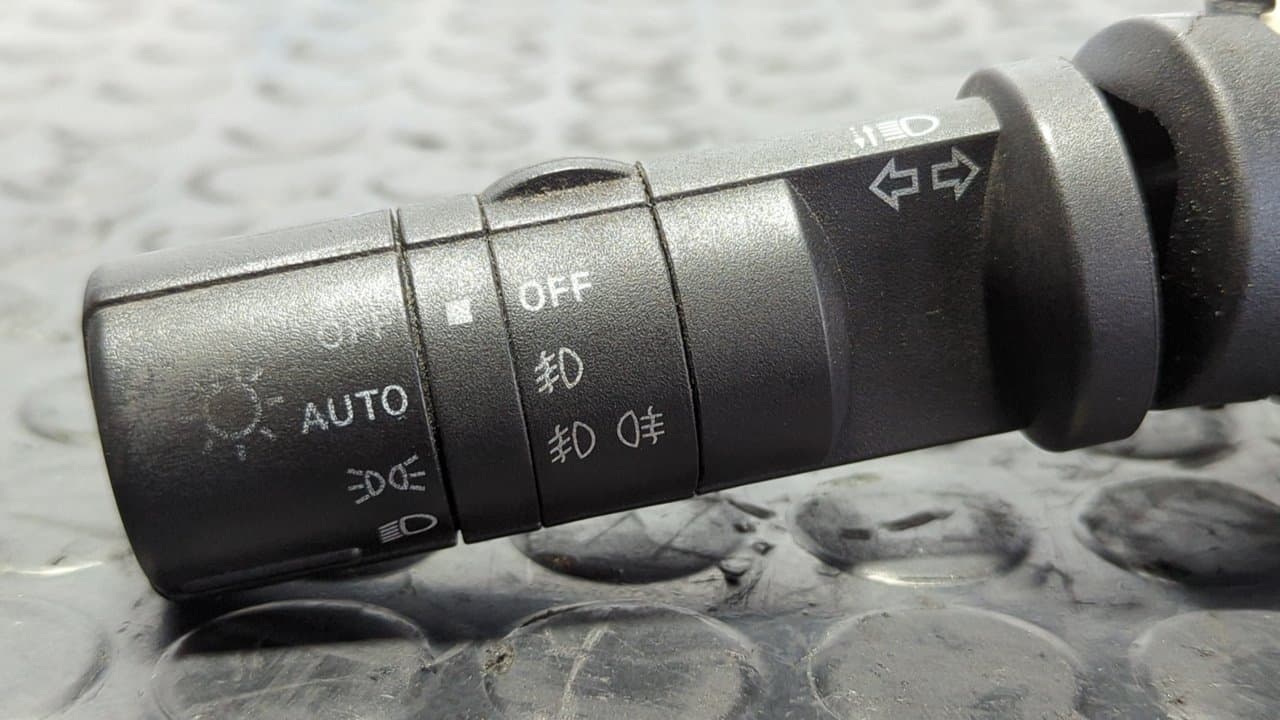 Recambio de MANDO LUCES para NISSAN QASHQAI (J10) Acenta K9K referencia OEM IAM 14425 - GRANATE 8
