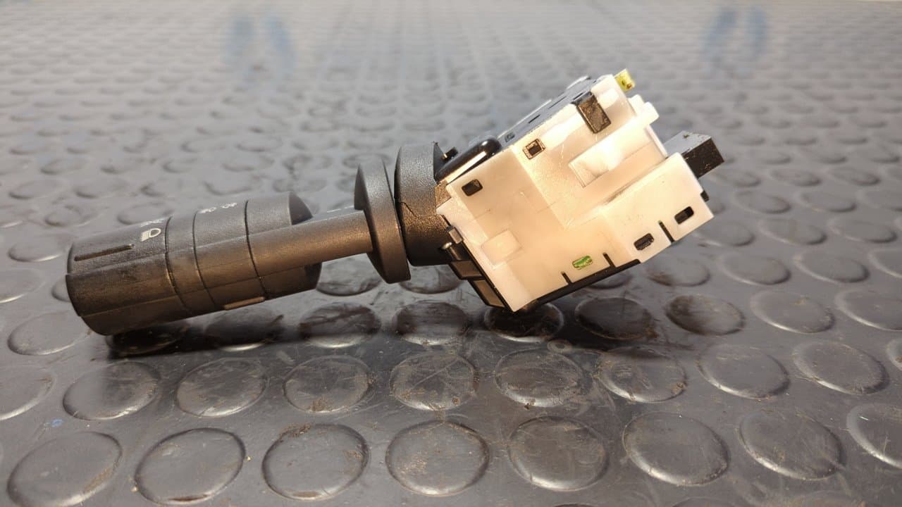 Recambio de MANDO LUCES para NISSAN QASHQAI (J10) Acenta K9K referencia OEM IAM 14425 - GRANATE 4