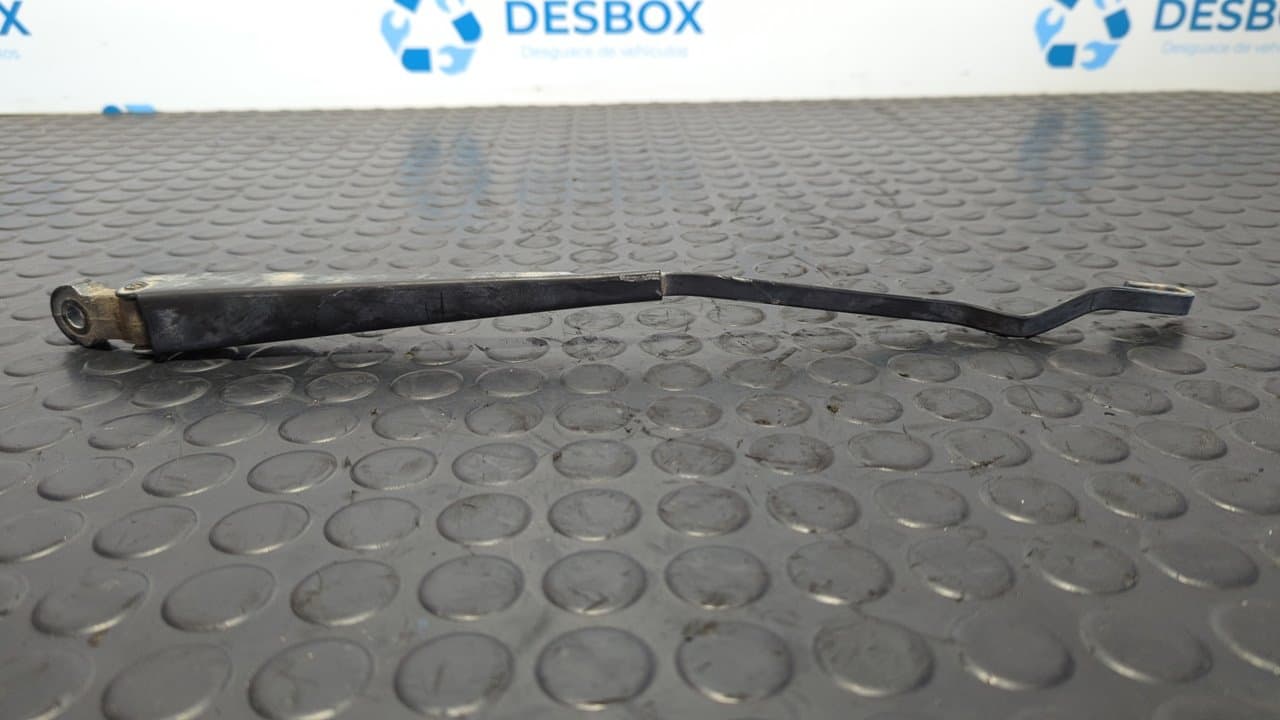 Recambio de BRAZO LIMPIA TRASERO para VOLKSWAGEN CORRADO (509) referencia OEM IAM 535955707