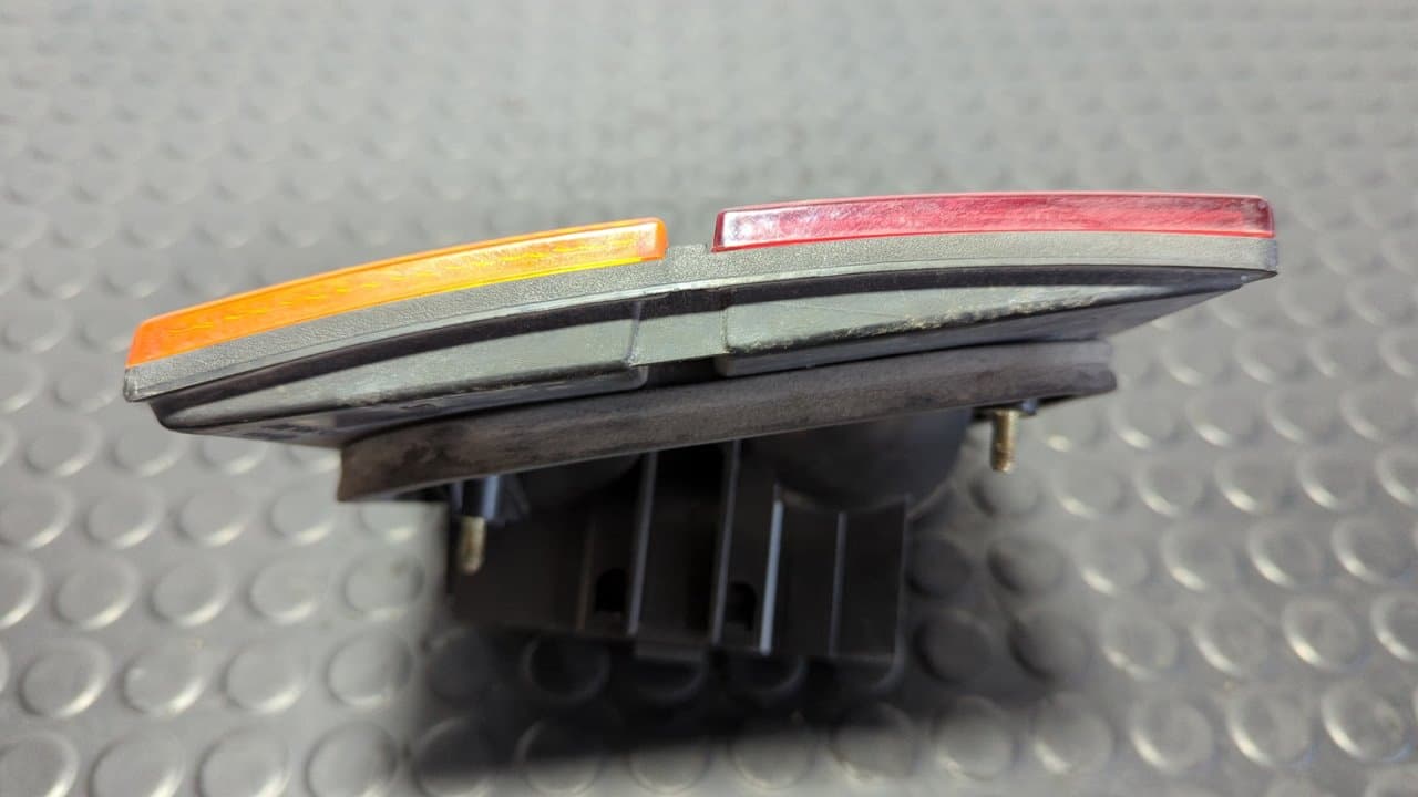Recambio de PILOTO PORTON IZQUIERDO para VOLKSWAGEN CORRADO (509) 1.8 G60 CAT (1H. PG) PG referencia OEM IAM 535945107 - BLANCO 4