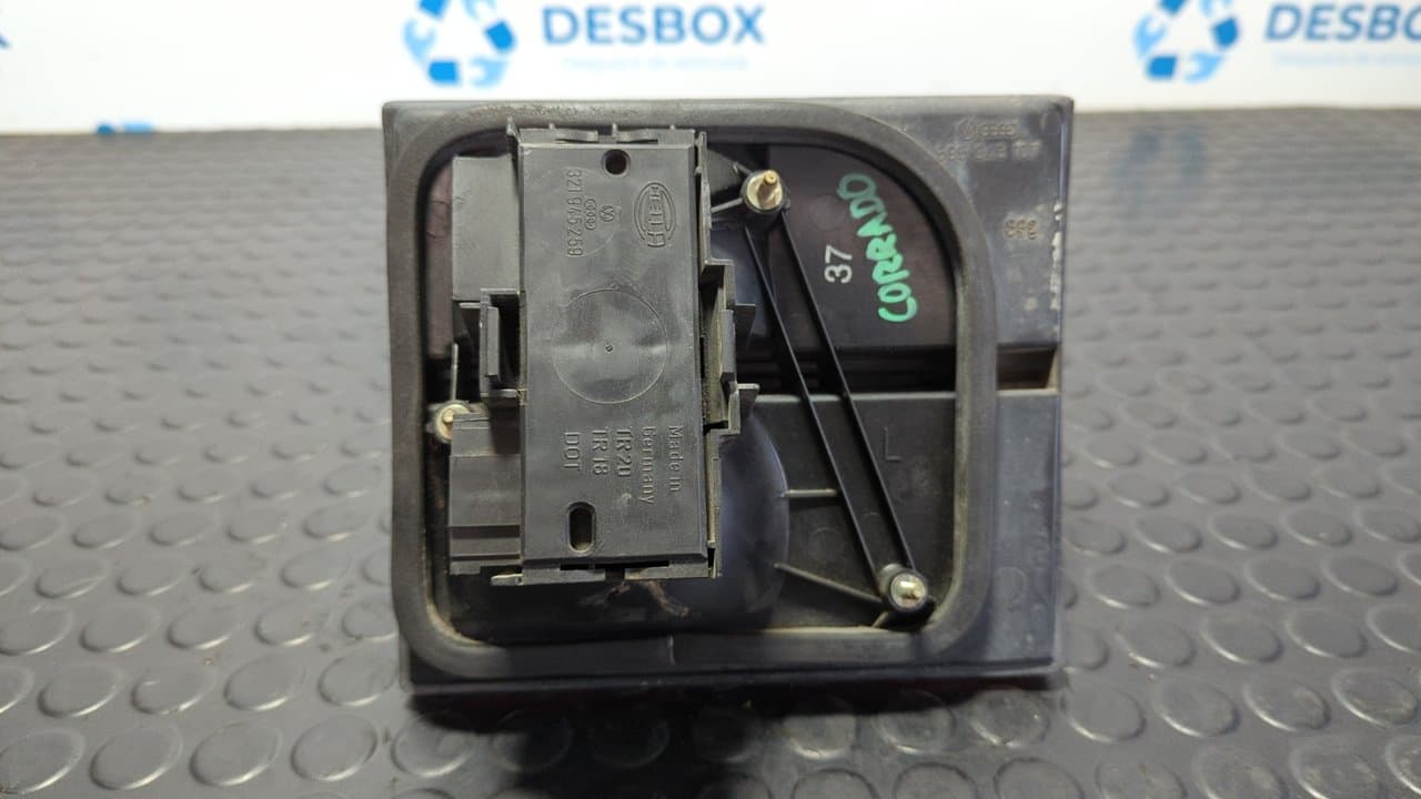 Recambio de PILOTO PORTON IZQUIERDO para VOLKSWAGEN CORRADO (509) 1.8 G60 CAT (1H. PG) PG referencia OEM IAM 535945107 - BLANCO 2