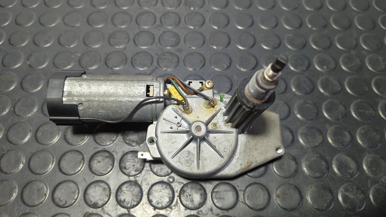 Recambio de MOTOR LIMPIA TRASERO para VOLKSWAGEN CORRADO (509) 1.8 G60 CAT (1H. PG) PG referencia OEM IAM 535955713A - BLANCO 6