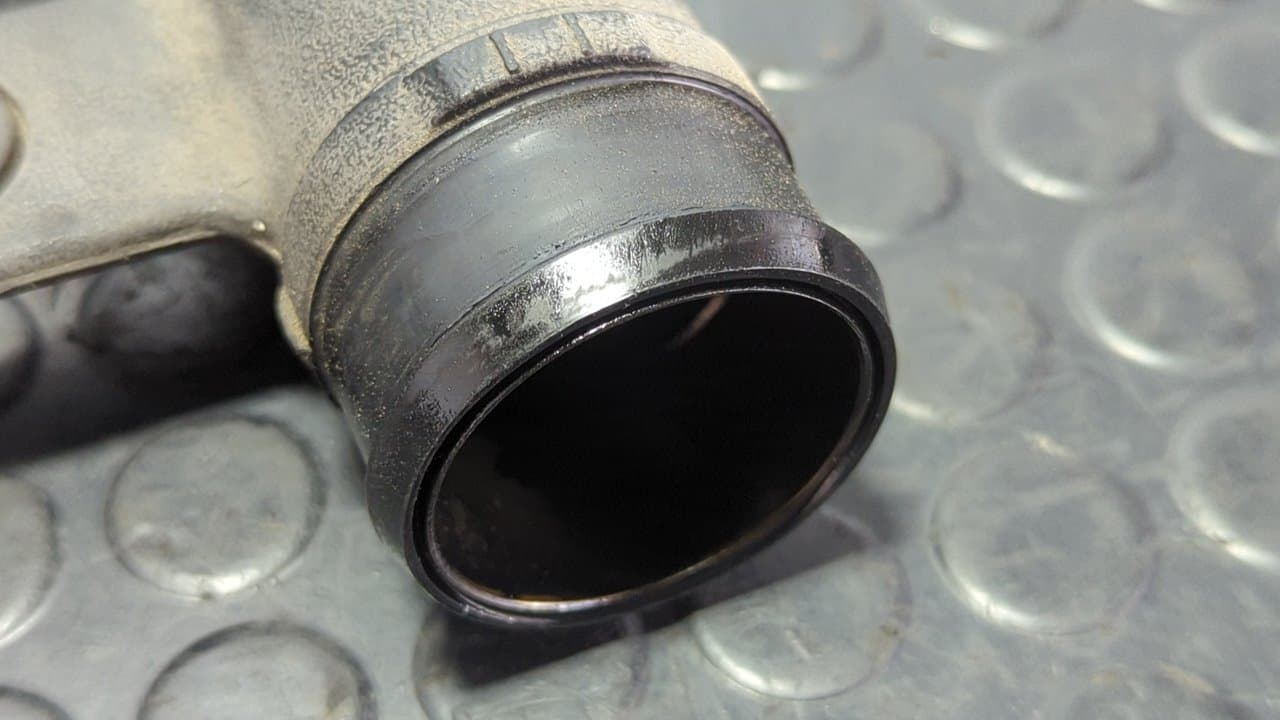 Recambio de TUBO para AUDI A4 BERLINA (B5) 1.9 TDI AFN referencia OEM IAM 8D0145840M - VERDE 6