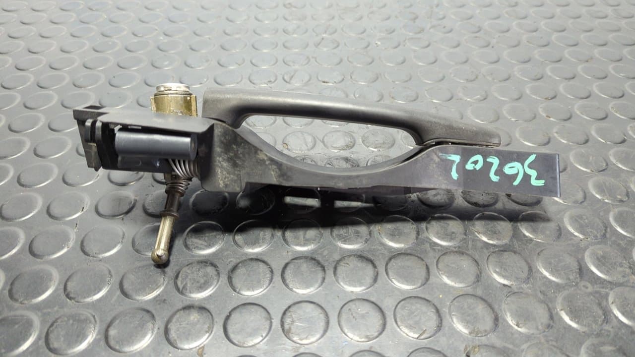 Recambio de MANETA DELANTERA IZQUIERDA para CITROEN C2 by Loeb 8HZ referencia OEM IAM 9650444480 - GRIS 2
