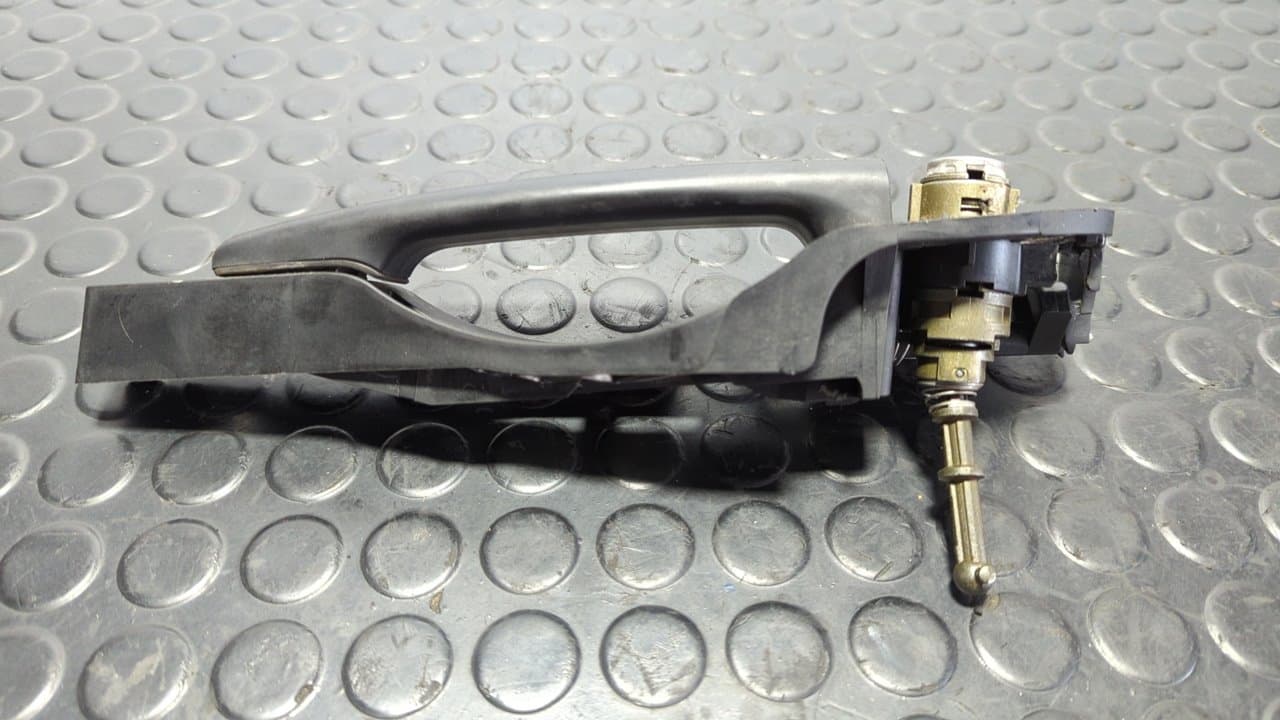 Recambio de MANETA DELANTERA IZQUIERDA para CITROEN C2 by Loeb 8HZ referencia OEM IAM 9650444480 - GRIS 4