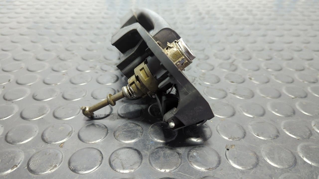Recambio de MANETA DELANTERA IZQUIERDA para CITROEN C2 by Loeb 8HZ referencia OEM IAM 9650444480 - GRIS 5