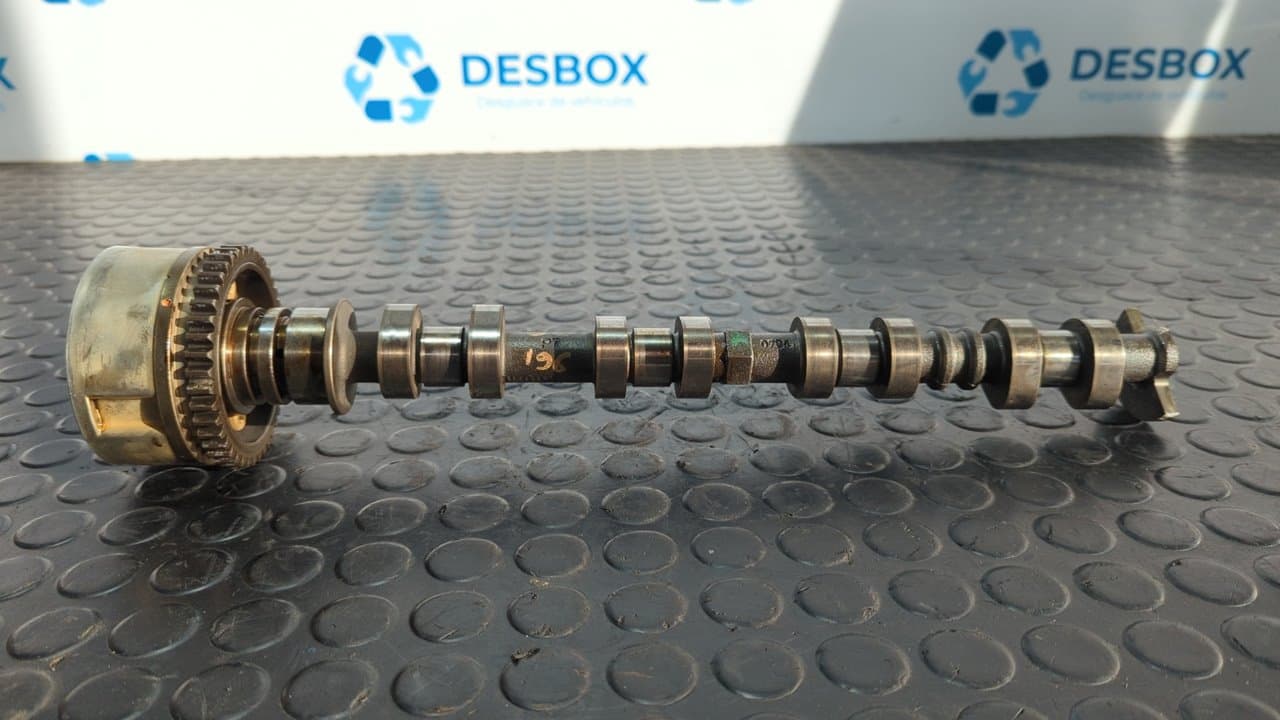 Recambio de ARBOL DE LEVAS para HYUNDAI I30 (GD) G4LC referencia OEM IAM 2435003001