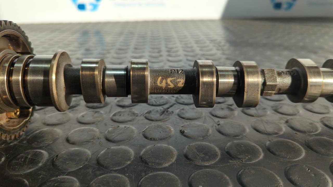 Recambio de ARBOL DE LEVAS para HYUNDAI I30 (GD) G4LC referencia OEM IAM 2437003000 4