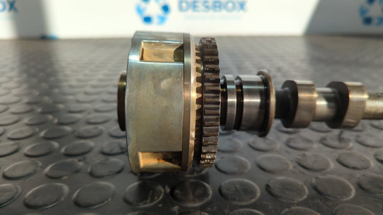 Recambio de ARBOL DE LEVAS para HYUNDAI I30 (GD) G4LC referencia OEM IAM 2437003000 7