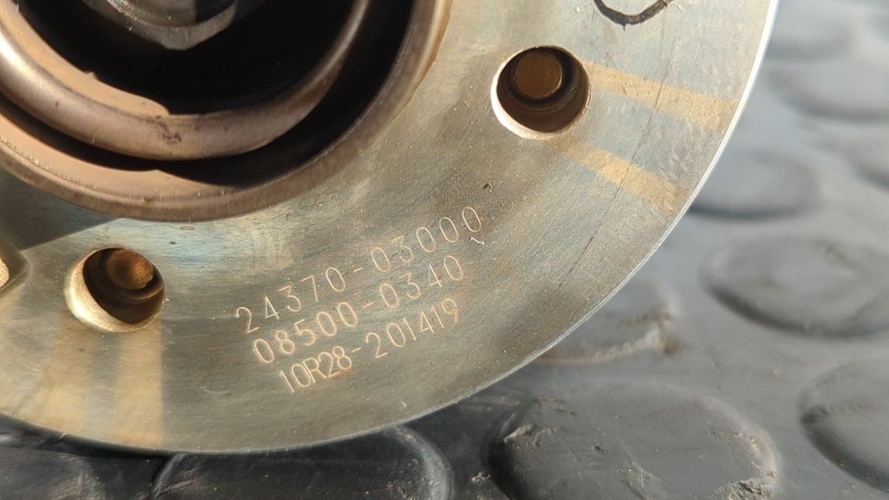 Recambio de ARBOL DE LEVAS para HYUNDAI I30 (GD) G4LC referencia OEM IAM 2437003000 5