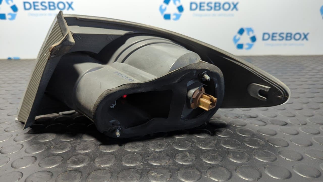Recambio de PILOTO TRASERO IZQUIERDO para MAZDA 6 BERLINA (GG) 2.0 CRTD 136 Active (4-ptas.) RF5C referencia OEM IAM 082161954L - AZUL 9
