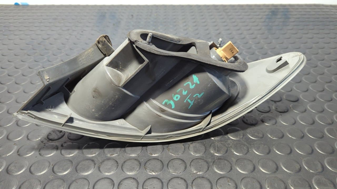 Recambio de PILOTO TRASERO IZQUIERDO para MAZDA 6 BERLINA (GG) 2.0 CRTD 136 Active (4-ptas.) RF5C referencia OEM IAM 082161954L - AZUL 4