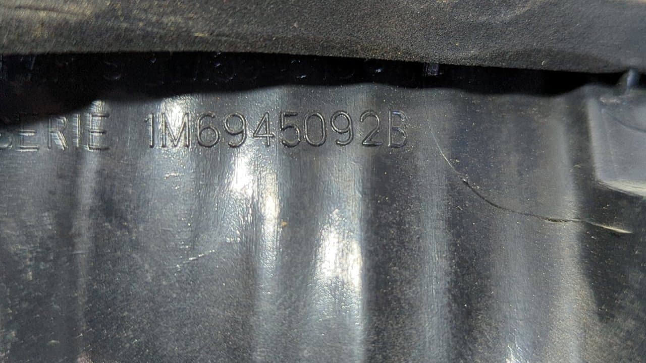Recambio de PILOTO PORTON DERECHO para SEAT LEON (1M1) 1.9 TDI ASZ referencia OEM IAM 1M6945092B - NEGRO 2