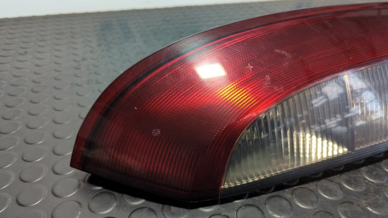Recambio de PILOTO TRASERO DERECHO para OPEL CORSA C 1.4 16V Z14XE referencia OEM IAM 09114337 - AZULL 4