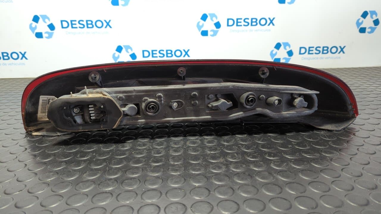 Recambio de PILOTO TRASERO DERECHO para OPEL CORSA C 1.4 16V Z14XE referencia OEM IAM 09114337 - AZULL 5