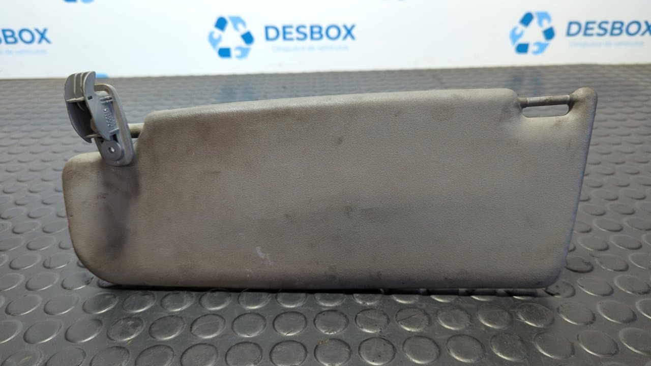 Recambio de PARASOL DERECHO para AUDI A3 (8L) 1.9 TDI AGR referencia OEM IAM 3B0857552 - GRIS 3