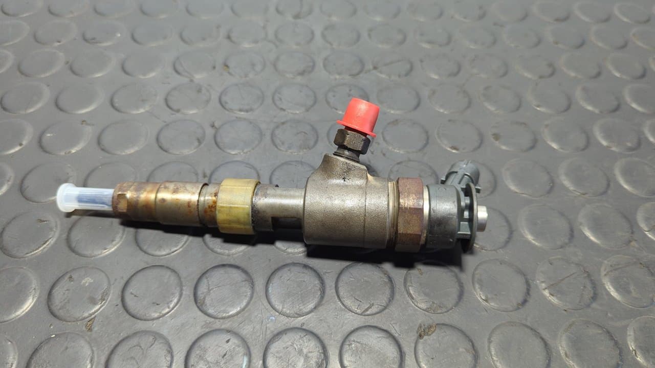 Recambio de INYECTOR para PEUGEOT 208 1.4 8HP referencia OEM IAM 0445110339 3