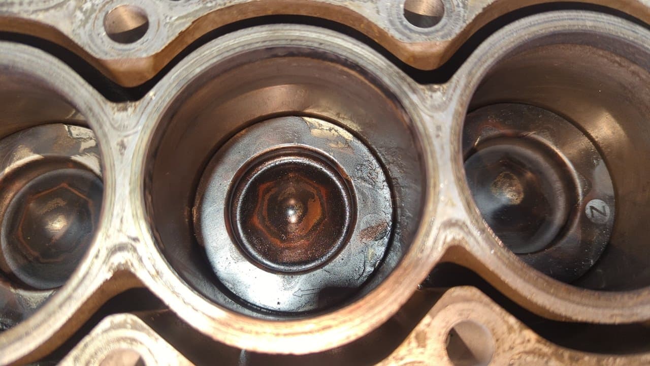 Recambio de BLOQUE para PEUGEOT 208 1.4 8HP referencia OEM IAM 8H01 9