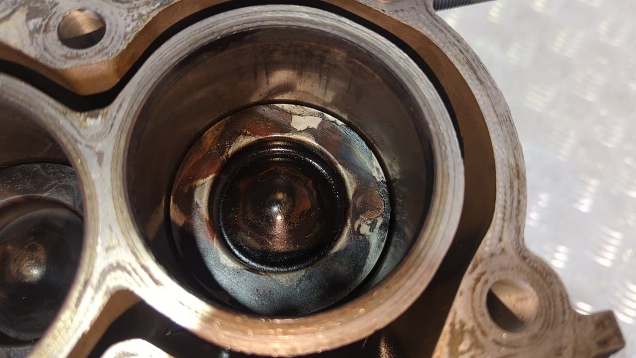 Recambio de BLOQUE para PEUGEOT 208 1.4 8HP referencia OEM IAM 8H01 4